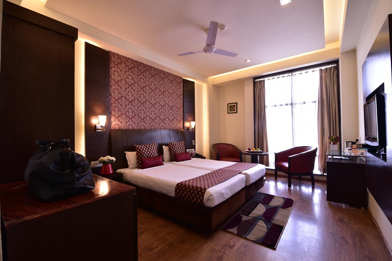 Hotel Surya Plaza Kota  Dış mekan fotoğraf